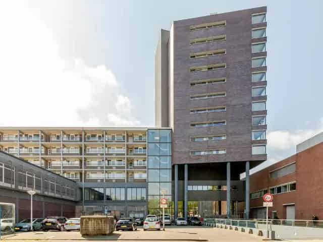 Ruim 3-kamerappartement Amstelveen 100m

