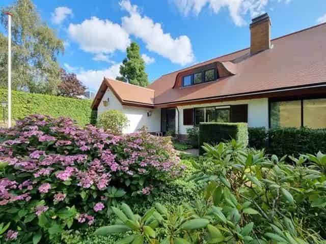 Luxe Villa te huur 6 slaapkamers 6 badkamers Amstelveen
