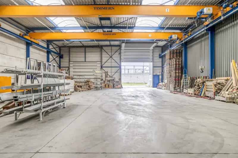Bedrijfsruimte Wanssum 4260m2 Staalstraalruimtes Goede Bereikbaarheid