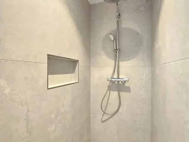 Te Huur: 3 Kamer Appartement Amsterdam Zuid Ruime Tuin