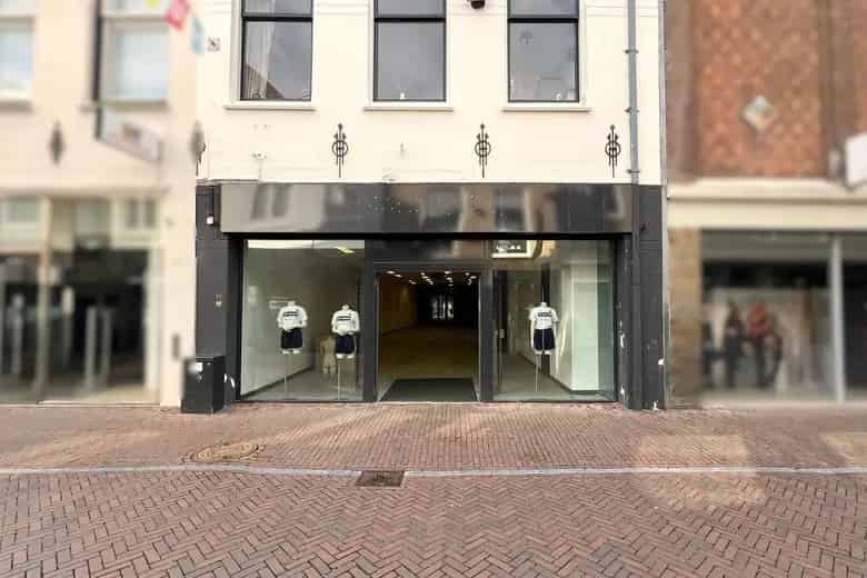 184 m2 Winkelruimte Harderwijk te Huur