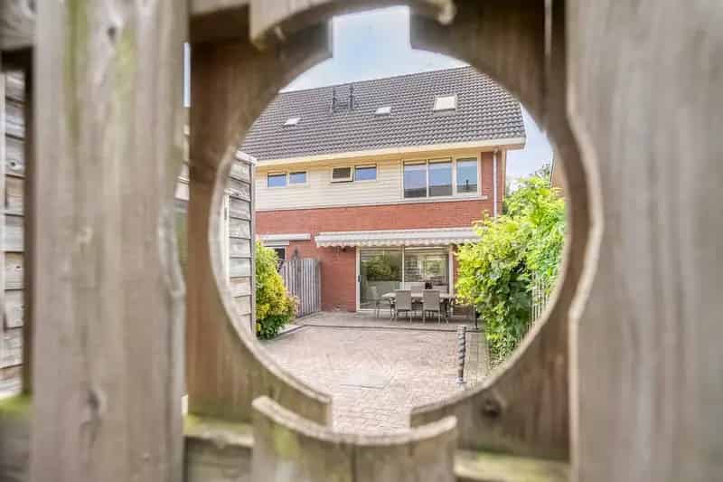 Huis te koop: Vasalisstraat 34 1321 PA Almere | Funda