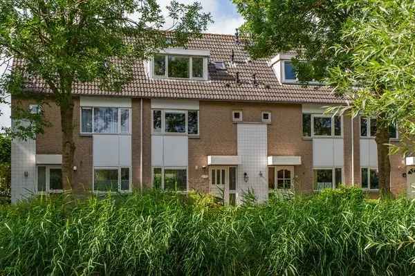 Ruime gezinswoning 4 slaapkamers Lisse