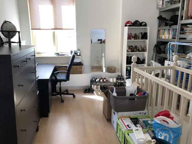 Te huur: ruim 2-kamer appartement op unieke