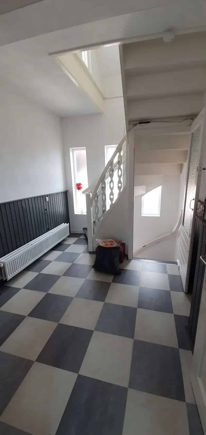 Kamer Waldeck Pyrmontplein 14m2 per 1 Juni
