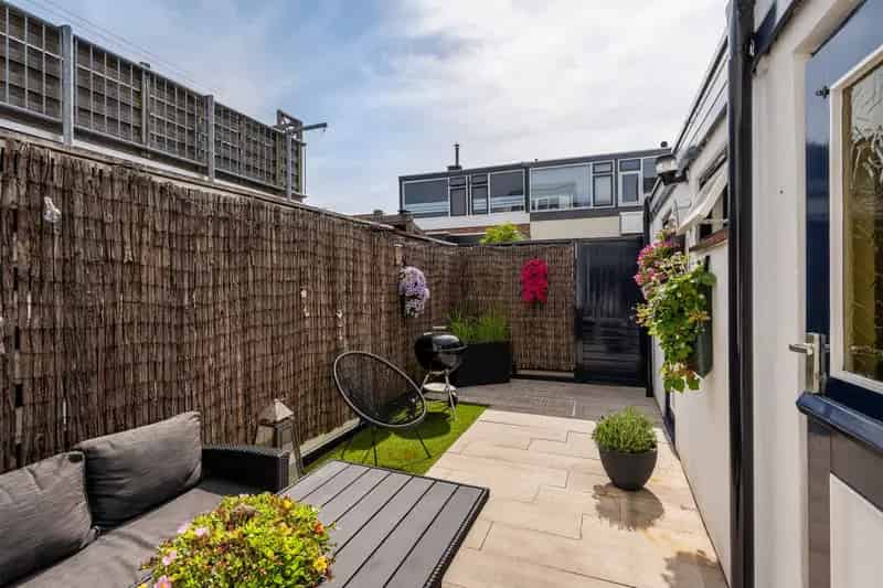 Huis te koop Emmastraat De Lier 3 slaapkamers zonnige tuin