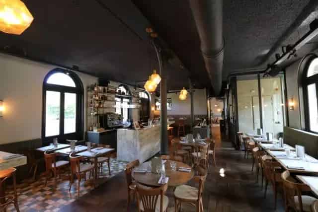 Italiaans Restaurant te Koop Amsterdam Czaar Peterstraat