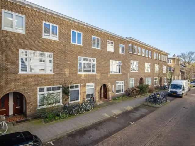 Jaren 30 Bovenwoning Arnhem 3 slaapkamers Balkon