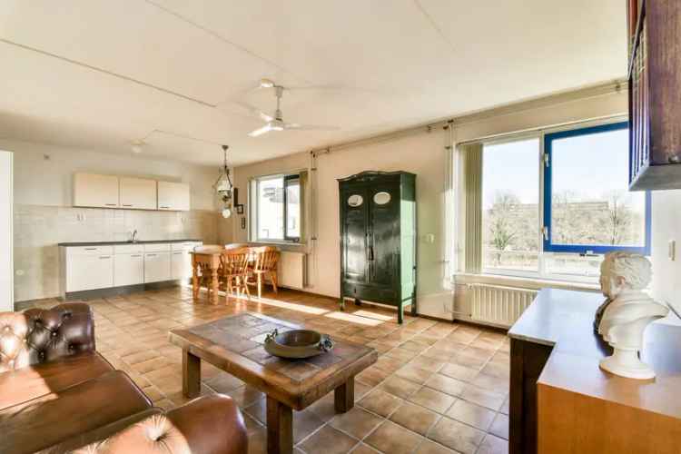 Woning Te Koop in 59, Kermispad, Amsterdam, Noord-Holland