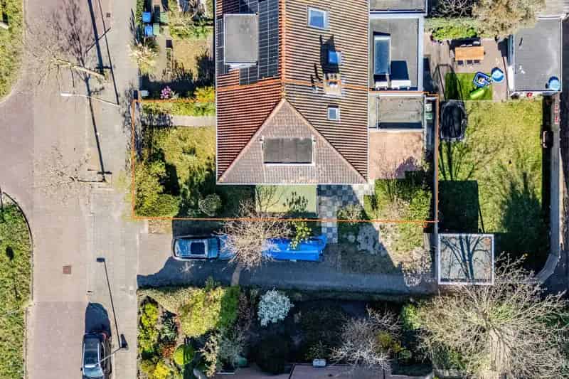 Hoekwoning Voorschoten: Karakteristiek huis met uitzicht
