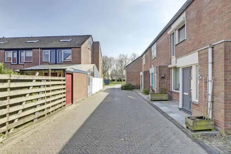 Ruime 5 Slaapkamer Eengezinswoning Goes Moderne Afwerking Fijne Tuin