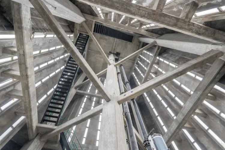 Watertoren Naaldwijk te Koop: Unieke Investeringskans
