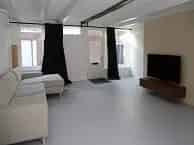 Huis Kleine Hoogstraat Bolsward: Modern appartement met dakterras