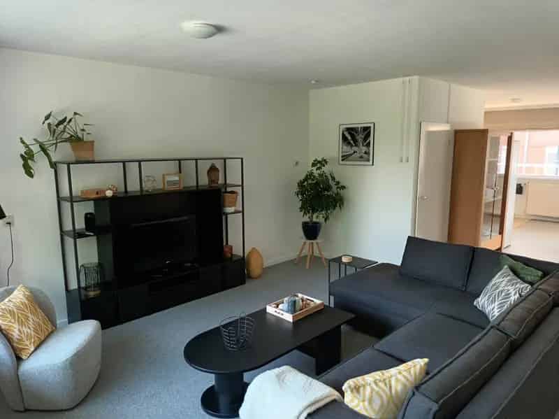 Ruim appartement Hoorn 4 slaapkamers 3 balkons nabij centrum