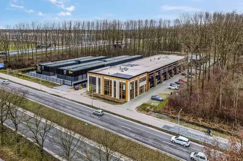 Luxe Kantoorpand Nijmegen 387m² te Huur