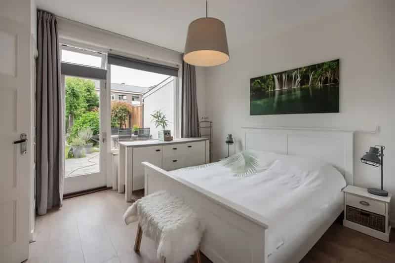 Rijswijk Frans Halskade 82: Charmante Parterre woning met diepe tuin