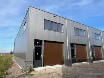 Bedrijfsruimte te Huur Leuth 4500m2 Nieuwbouw