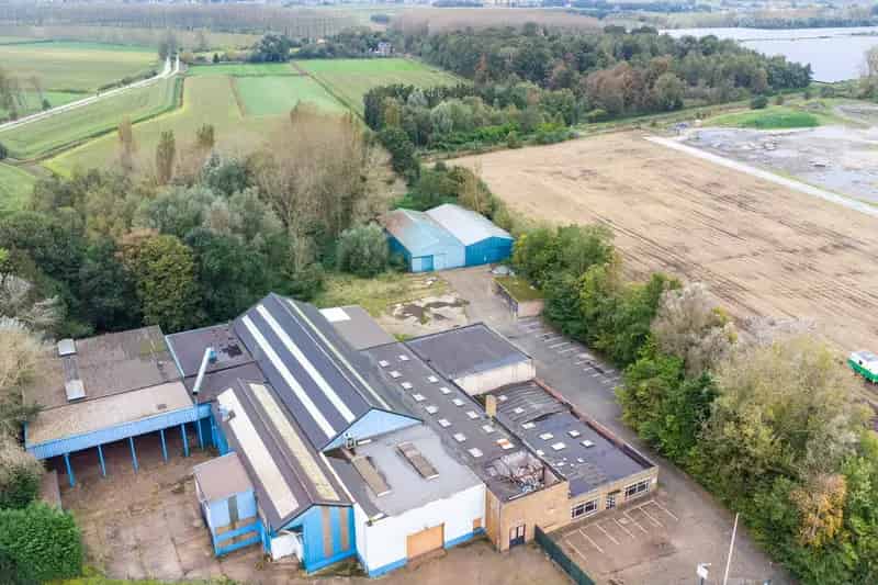 Bouwgrond Sas van Gent 22634m2 Bedrijfsruimte Kanaal Gent