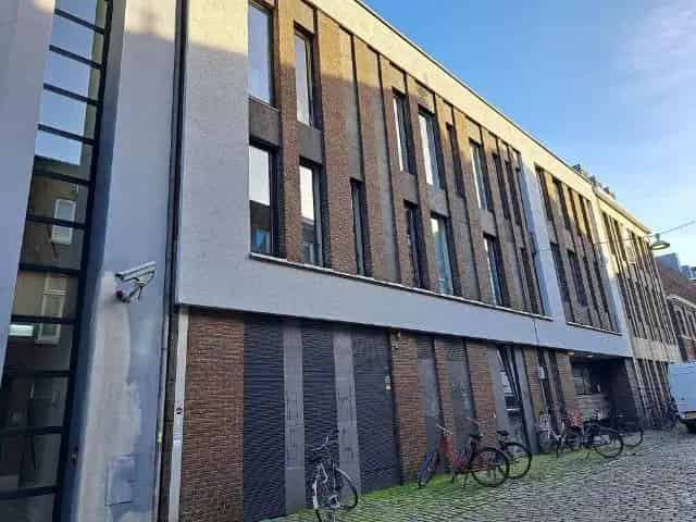 Appartement te Huur Maastricht: Ruime Studio met Eigen Voorzieningen