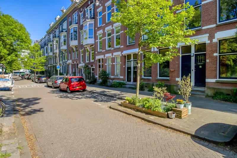Appartement te koop Rotterdam Essenburgsingel: 4 slaapkamers, dakterras