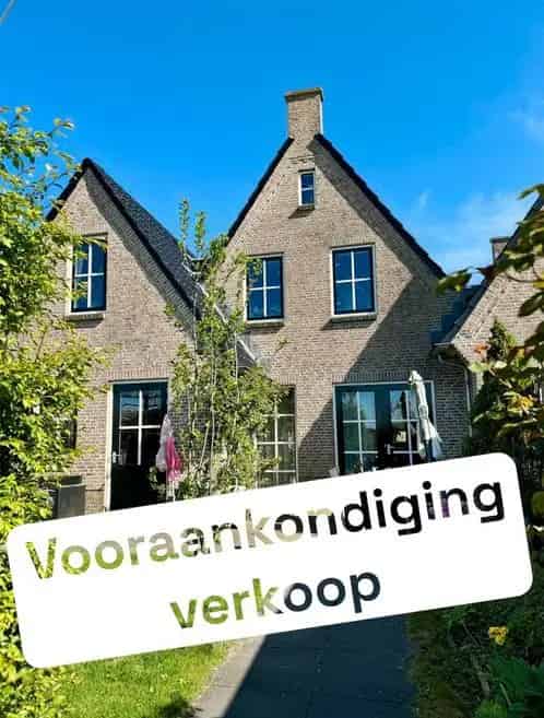 Halfvrijstaande woning Steenwijksmoer nabij Coevorden
