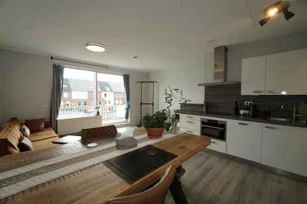 Appartement Te Huur in Pijnacker, Zuid-Holland