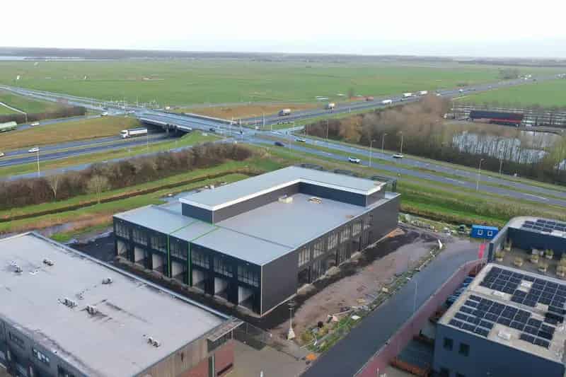Bedrijfshal Nijkerk te huur 120m² Turn-key Kantoorruimte A28