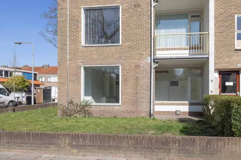 3 Kamer Appartement Hilversum Ruime Tuin en Oprit