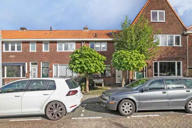 Eengezinswoning Te Koop in Zaandam, Noord-Holland