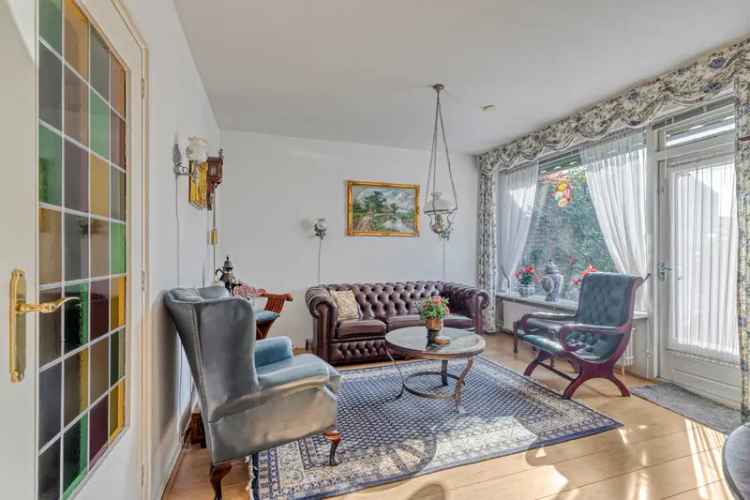 EENGEZINSWONING Capelle Centrum 3 slaapkamers Garage Tuin