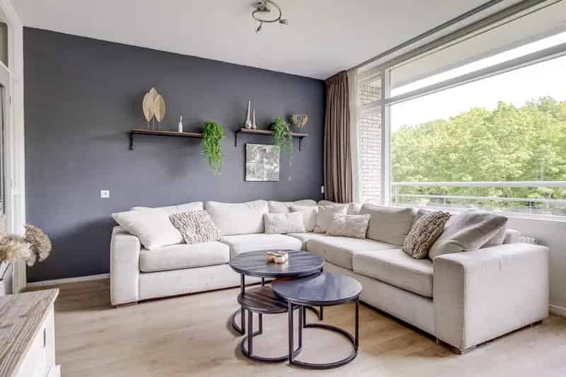 Ruim 4-kamer appartement Kanaleneiland nabij Park Transwijk