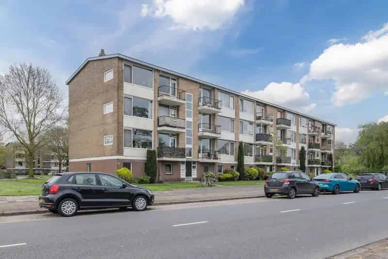 Ruim 2-slaapkamer appartement Hoogeveen met 2 balkons