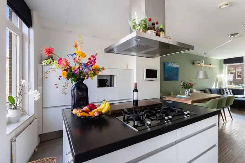 Dordrecht Centrum: Ruime gezinswoning 3 slaapkamers garage balkon energielabel A+
