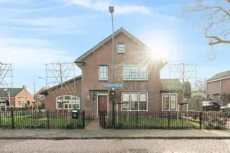 5-6 Slaapkamers Huis 240m² Loenen aan de Vecht