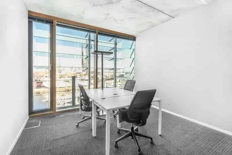 Privékantoor Amsterdam 3-4 Personen: Inclusief Internet en Vergaderruimtes