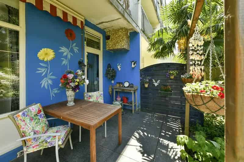 2 Kamer begane grond woning Amsterdam West Tuin