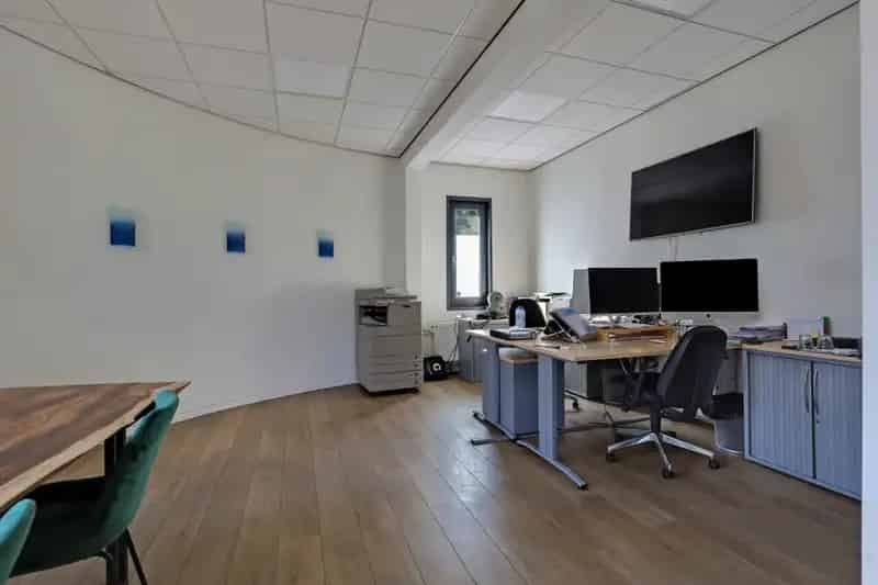 Kantoorruimte Amsterdam Osdorp 98m2