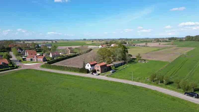 Unieke Kavel met Charmante Woning in Heille Nabij Knokke en Brugge