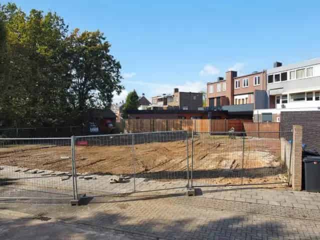 Bouwplan Hoensbroek: 2 Halfvrijstaande of 1 Vrijstaande Woning