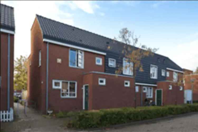 Ruime Tussenwoning Almere Stedenwijk 5 Kamers