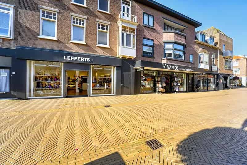 Winkel te huur Katwijk 80m² Toplocatie Centrum