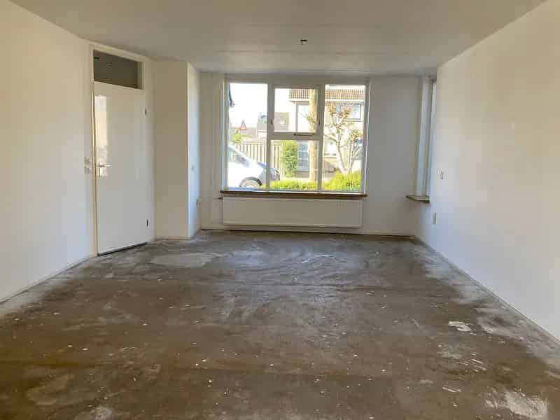 Ruime woning Zwolle: 3 slaapkamers, begane grond badkamer, fijne tuin