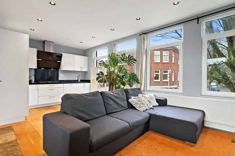 4 Kamer Dubbel Bovenhuis 100m2 Rijswijk 2 Badkamers