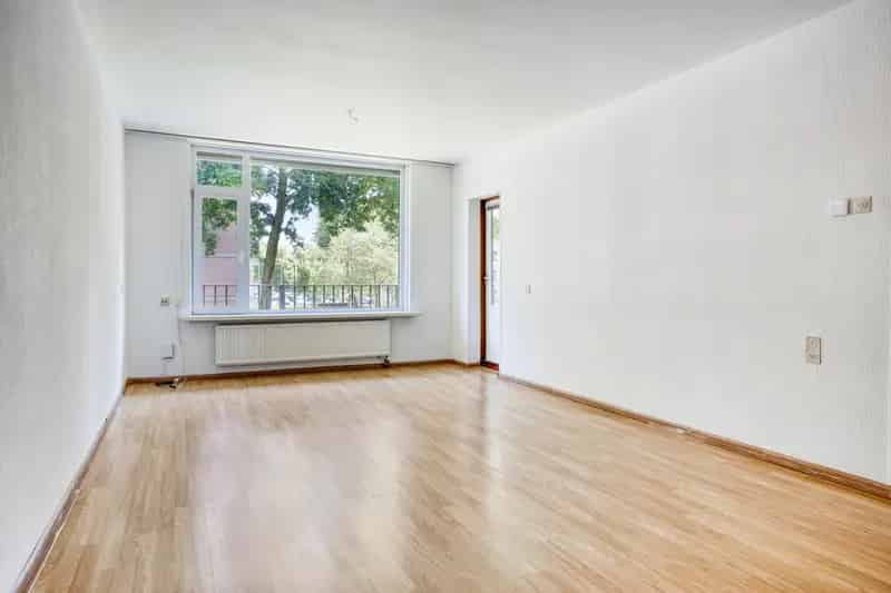 3 Kamer Appartement Balkon Berging 90m2 Instapklaar