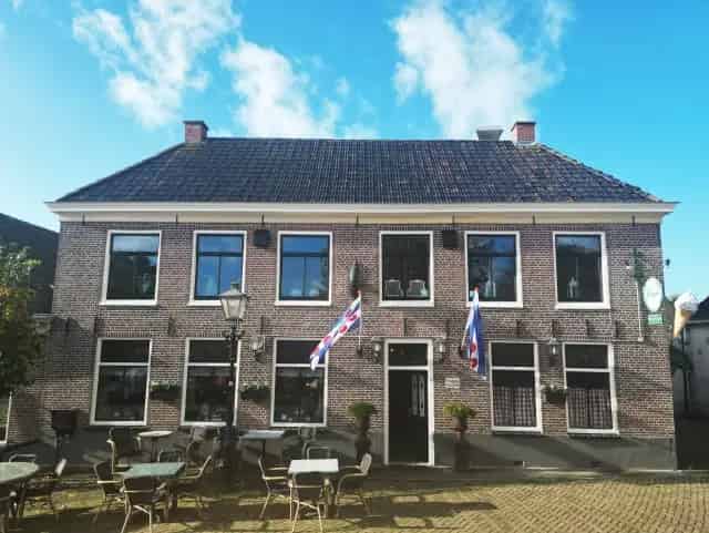 Herberg Het Wapen van Friesland te koop