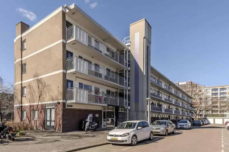 4 Kamer Appartement Buitenveldert Nabij Gelderlandplein