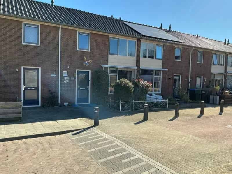 Gerenoveerde woning nieuwe badkamer keuken toilet