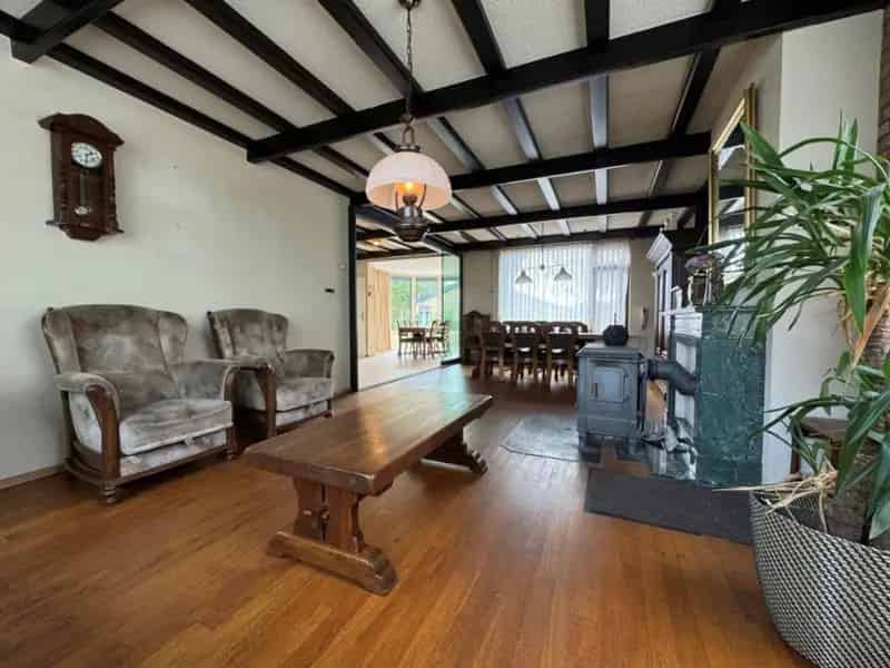 Vrijstaande Bungalow 5 slaapkamers Prinsenbeek