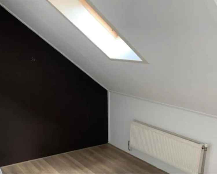Bovenwoning 4 slaapkamers Huizum-West