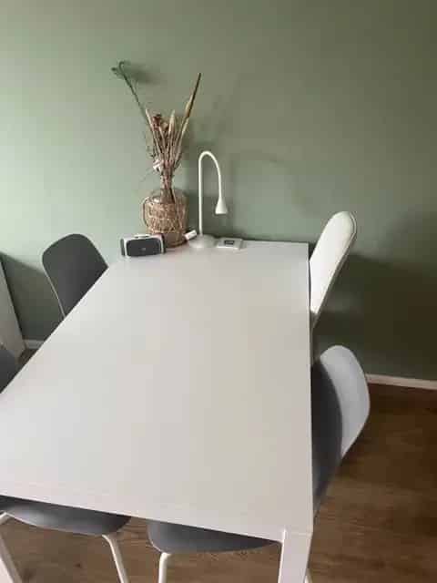 Ruime kamer voor studentes nabij FHML